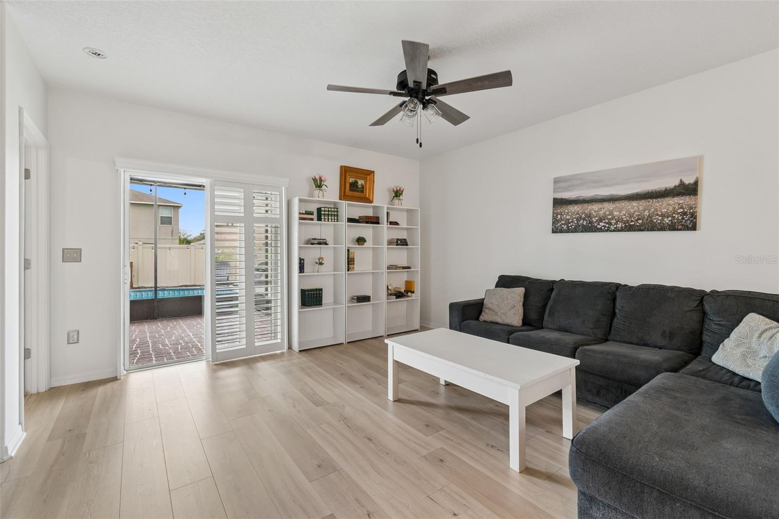 Image 12 of 49 For 4901 Grist Mill Court