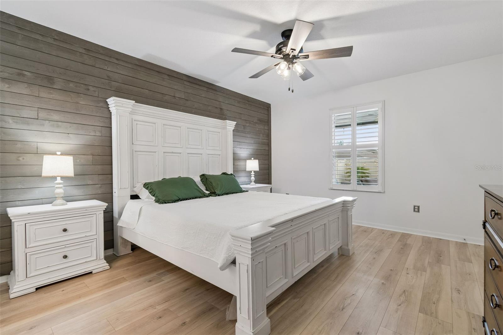 Image 18 of 49 For 4901 Grist Mill Court