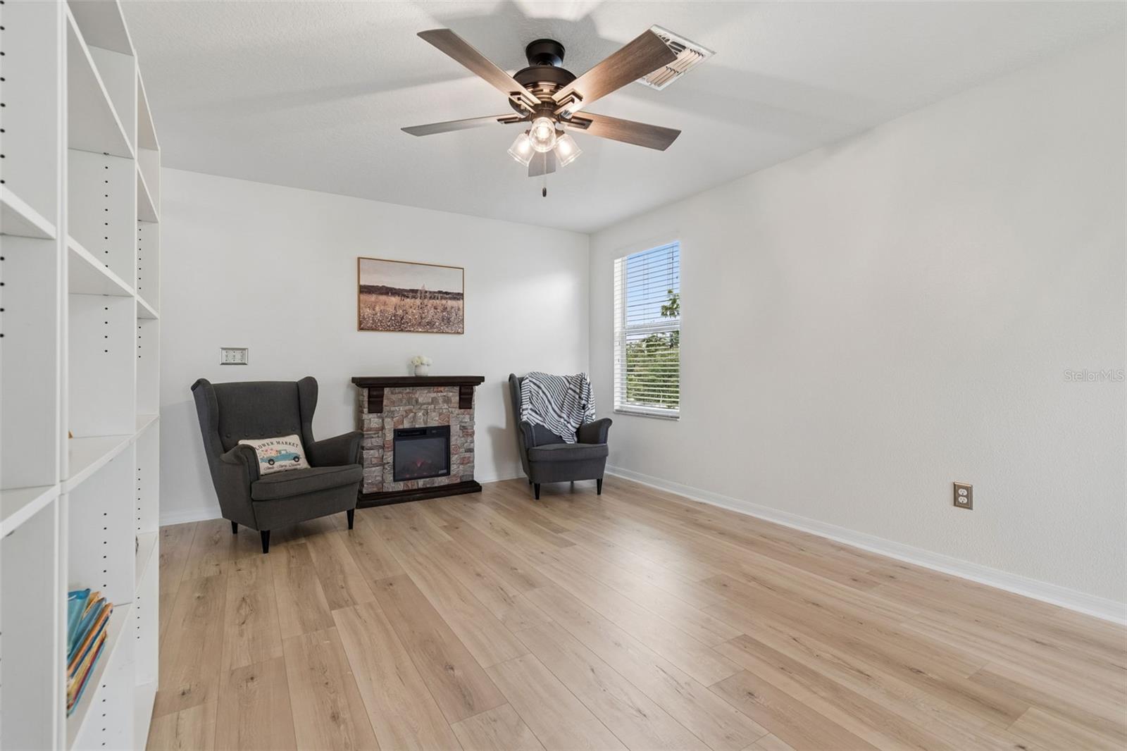 Image 25 of 49 For 4901 Grist Mill Court