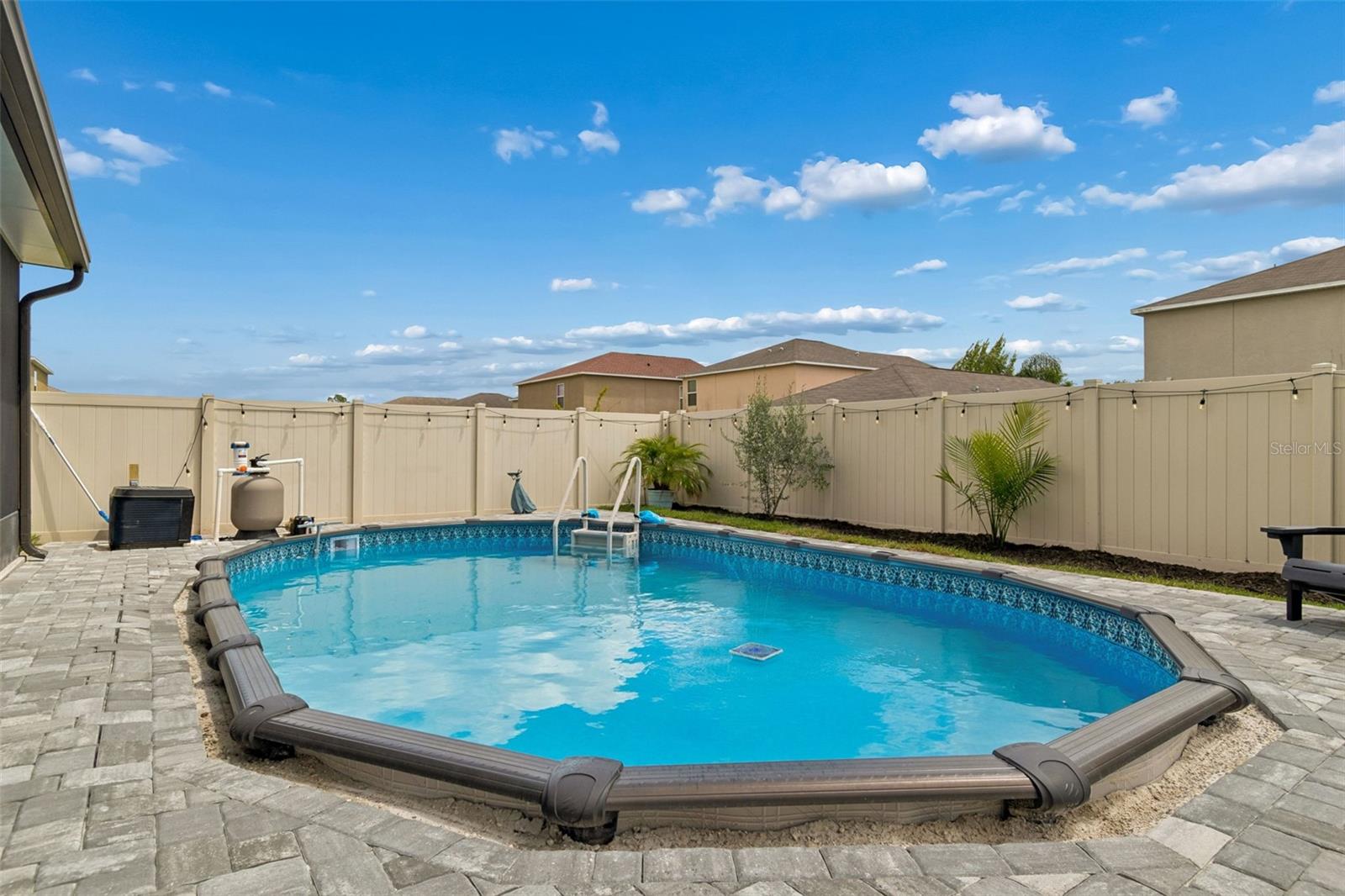 Image 42 of 49 For 4901 Grist Mill Court