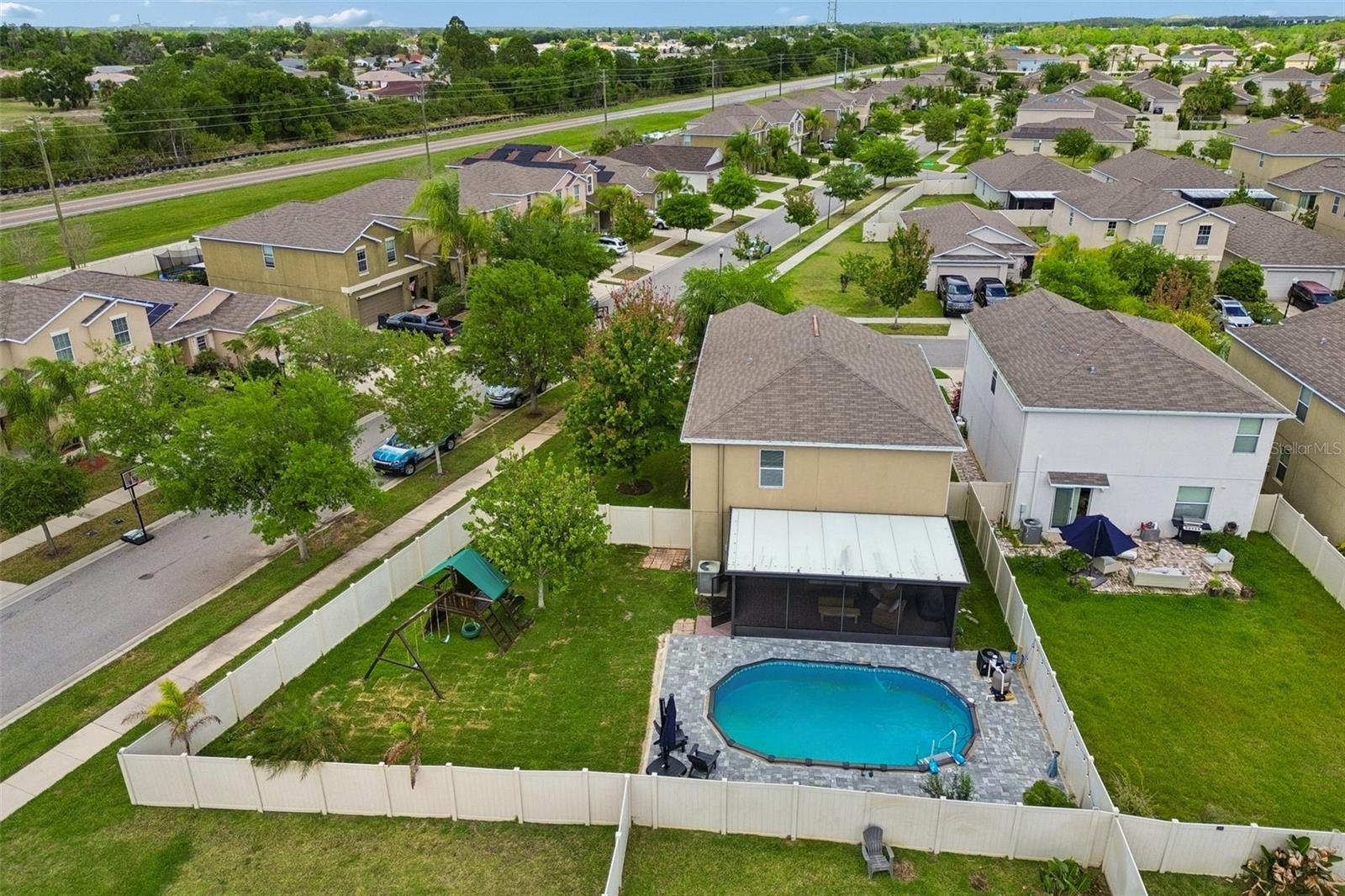 Image 44 of 49 For 4901 Grist Mill Court