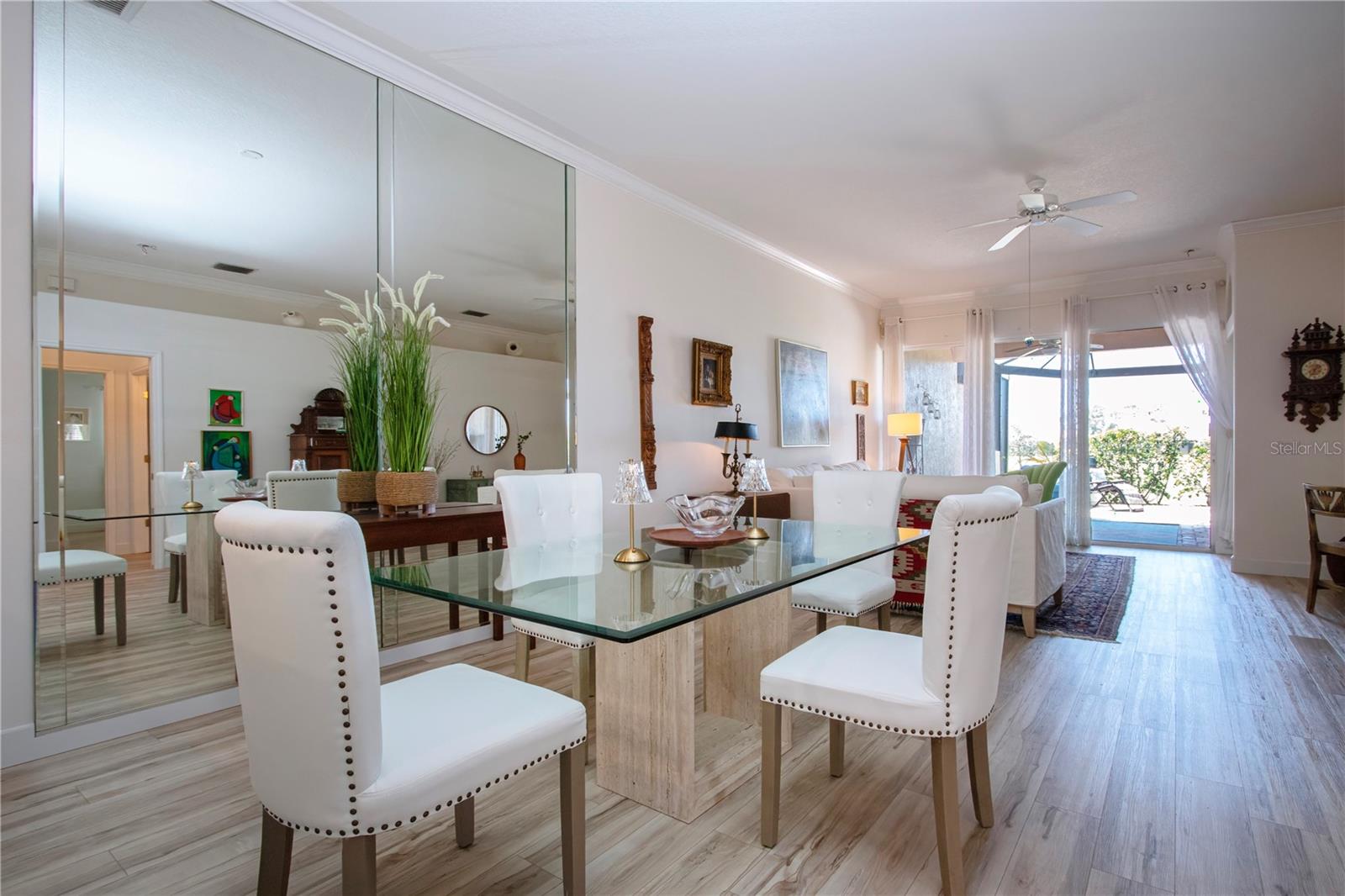 Image 14 of 56 For 9448 Forest Hills Circle