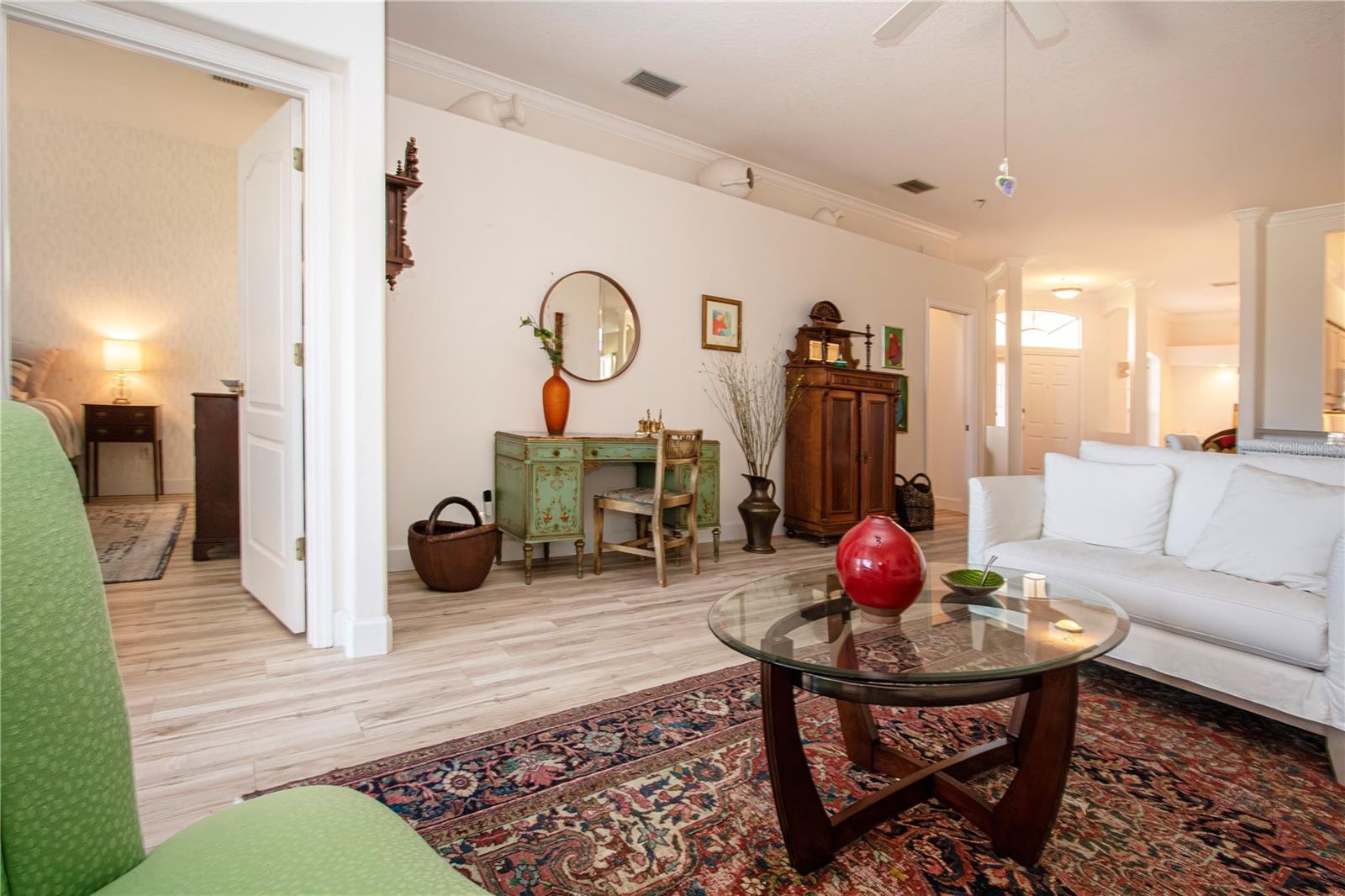 Image 18 of 56 For 9448 Forest Hills Circle