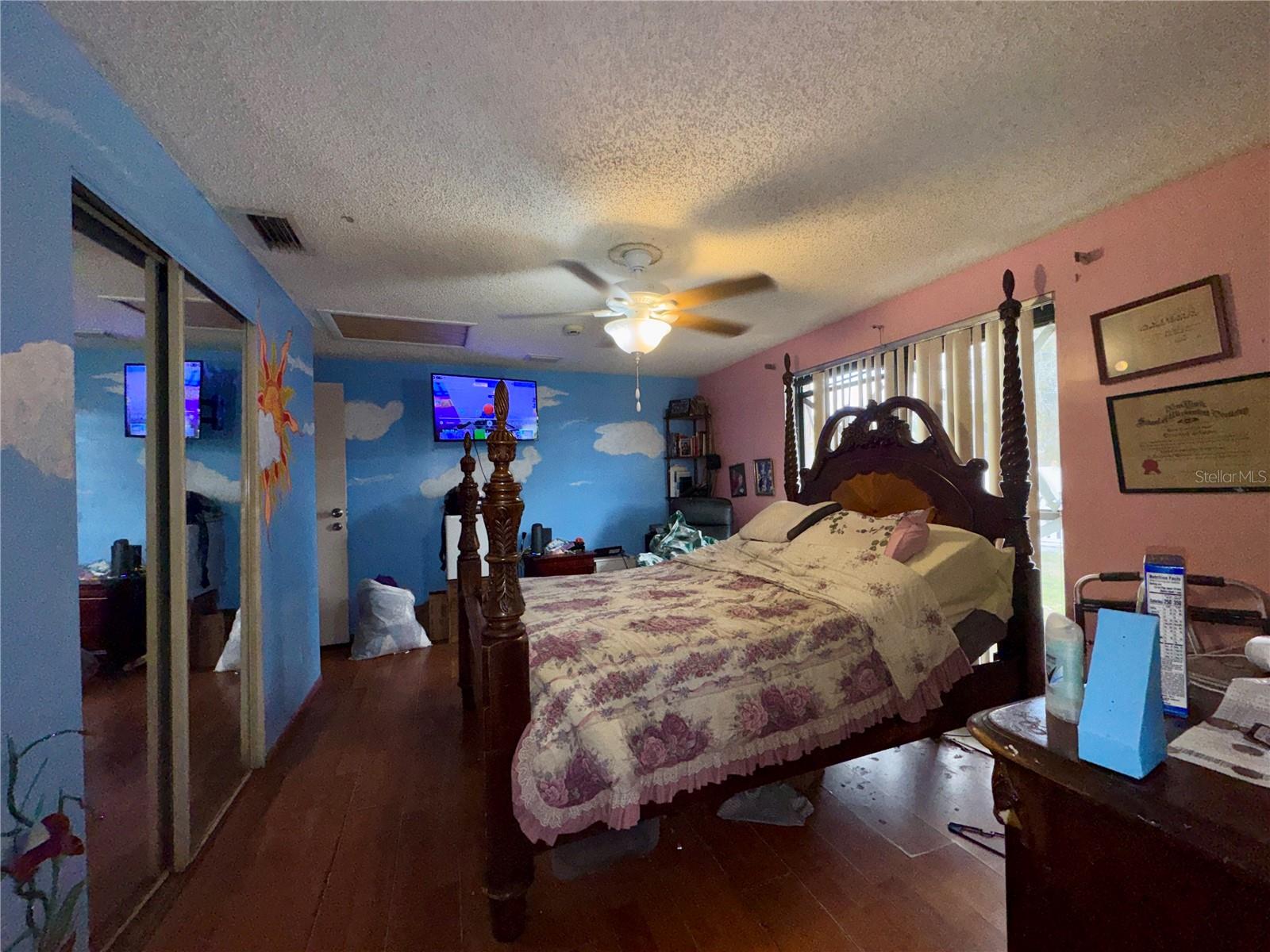 Image 11 of 35 For 6726 Timberlane Drive