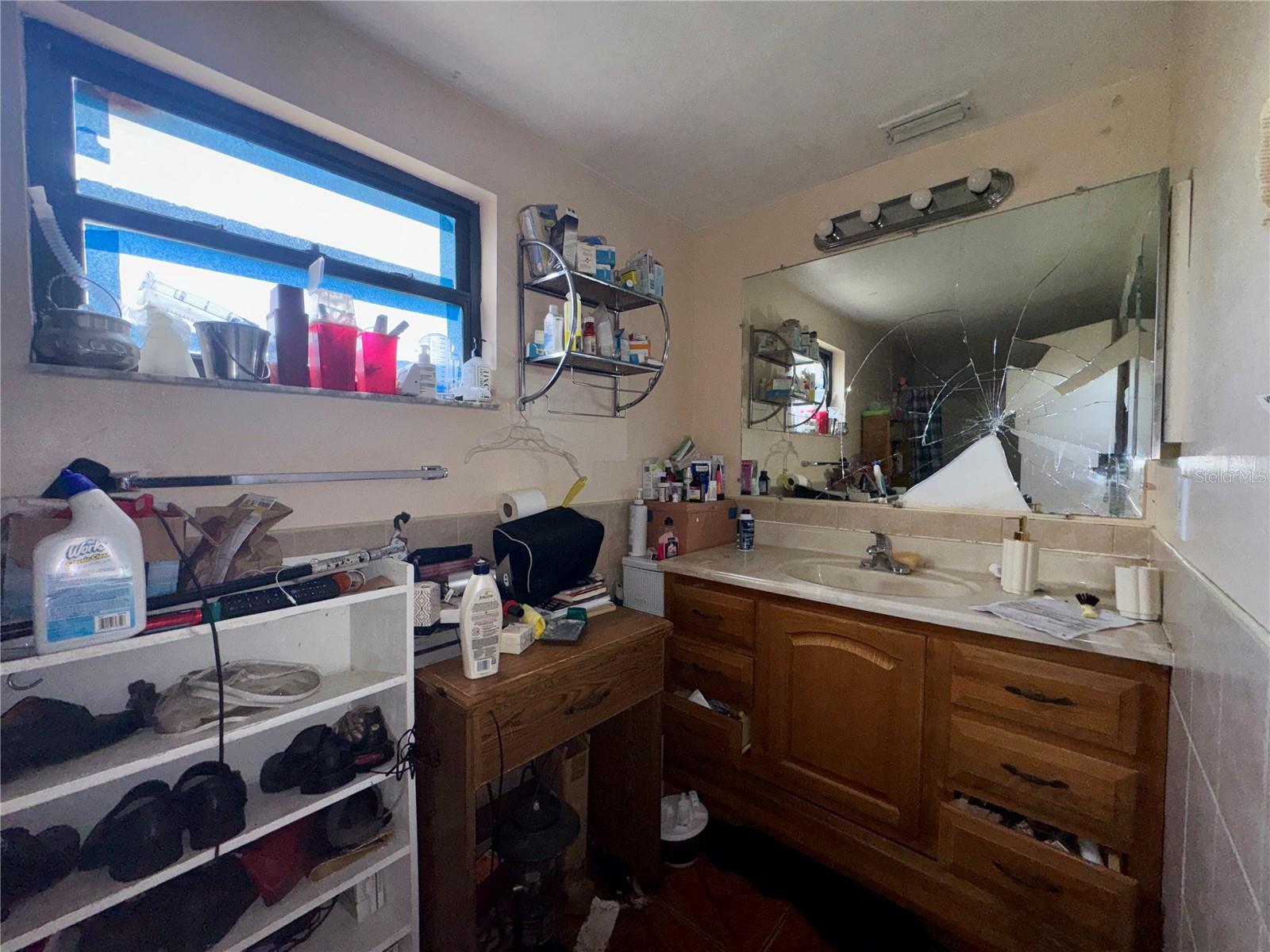 Image 13 of 35 For 6726 Timberlane Drive