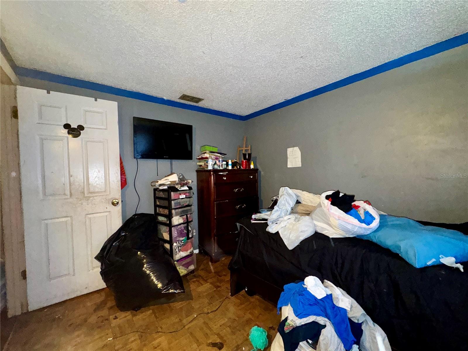 Image 15 of 35 For 6726 Timberlane Drive