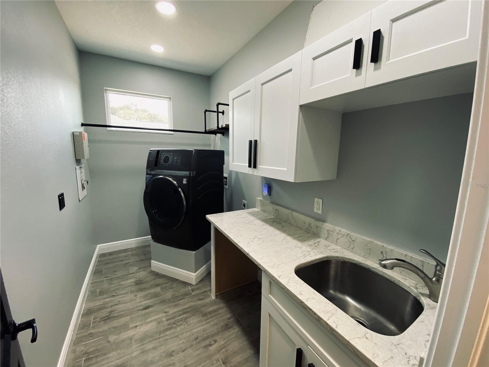 Image 38 of 51 For 11802 Shadow Run Boulevard