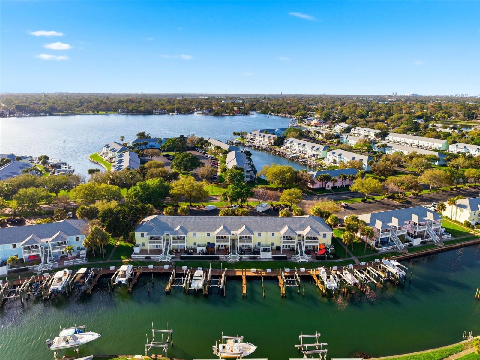 Image 40 of 66 For 5174 Beach Drive Se D