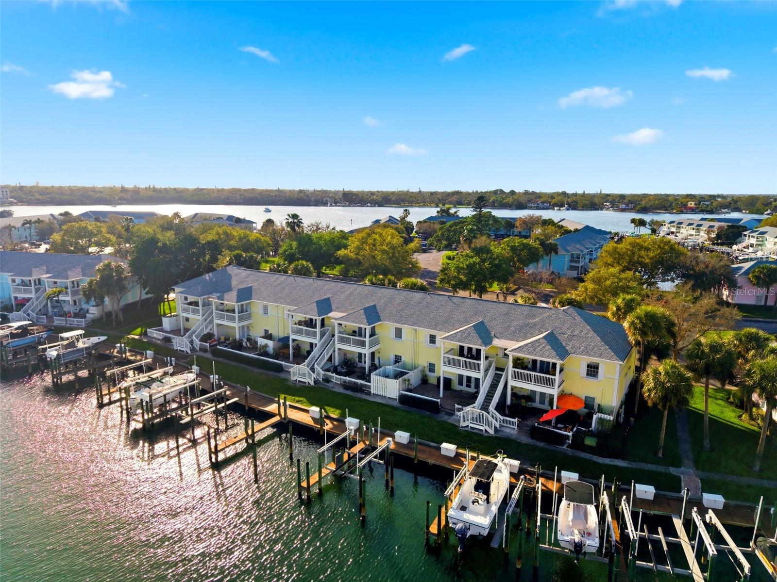 Image 47 of 66 For 5174 Beach Drive Se D