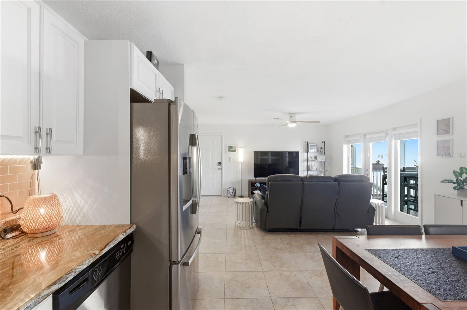 Image 8 of 66 For 5174 Beach Drive Se D