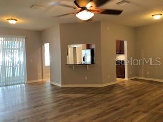 Image 2 of 9 For 1506 Hillview Lane