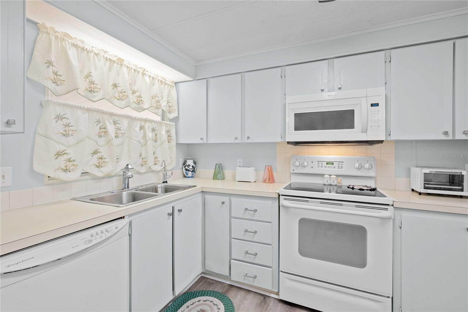 Image 11 of 63 For 5250 Dean Dairy Road