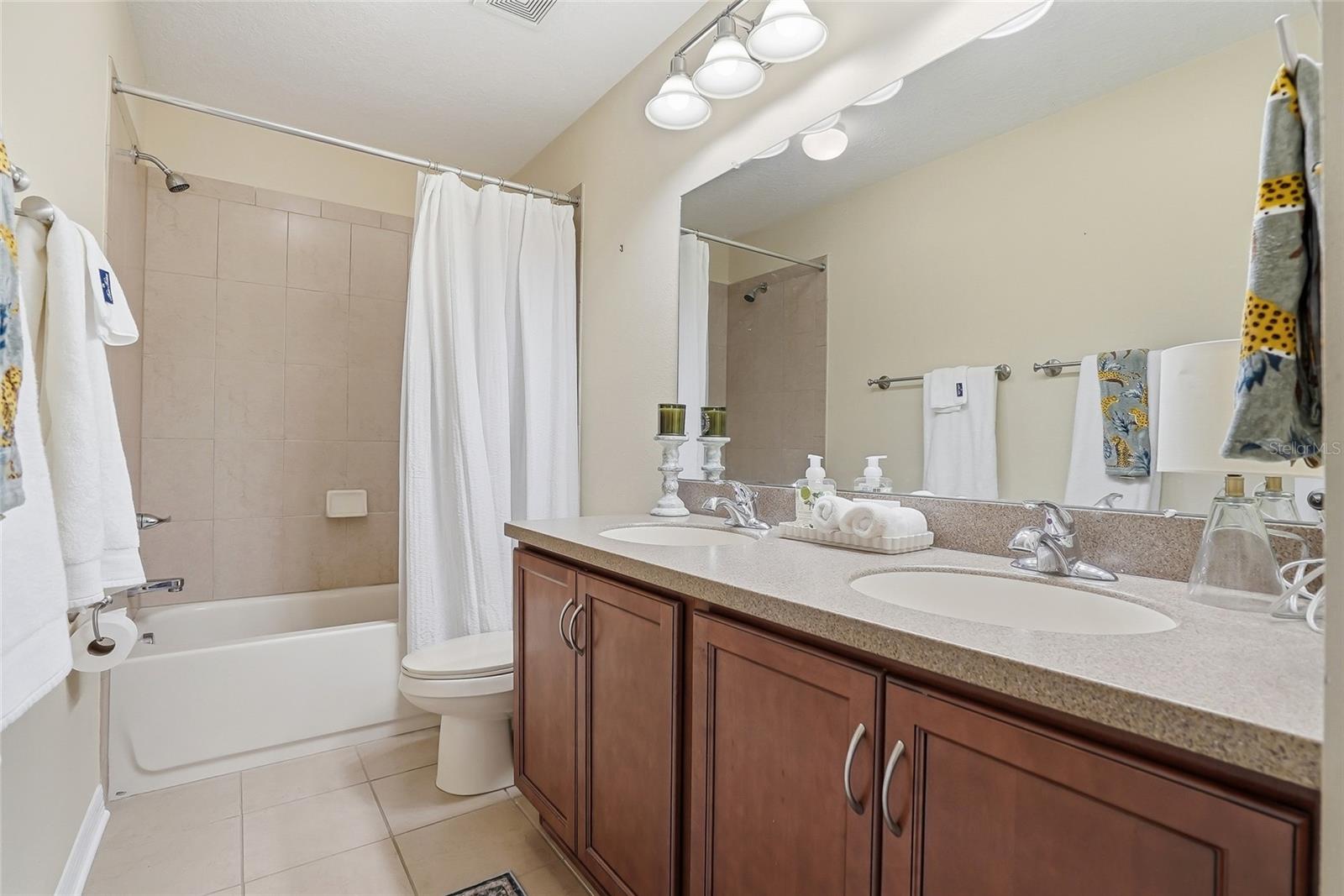 Image 35 of 51 For 5401 Match Point Place