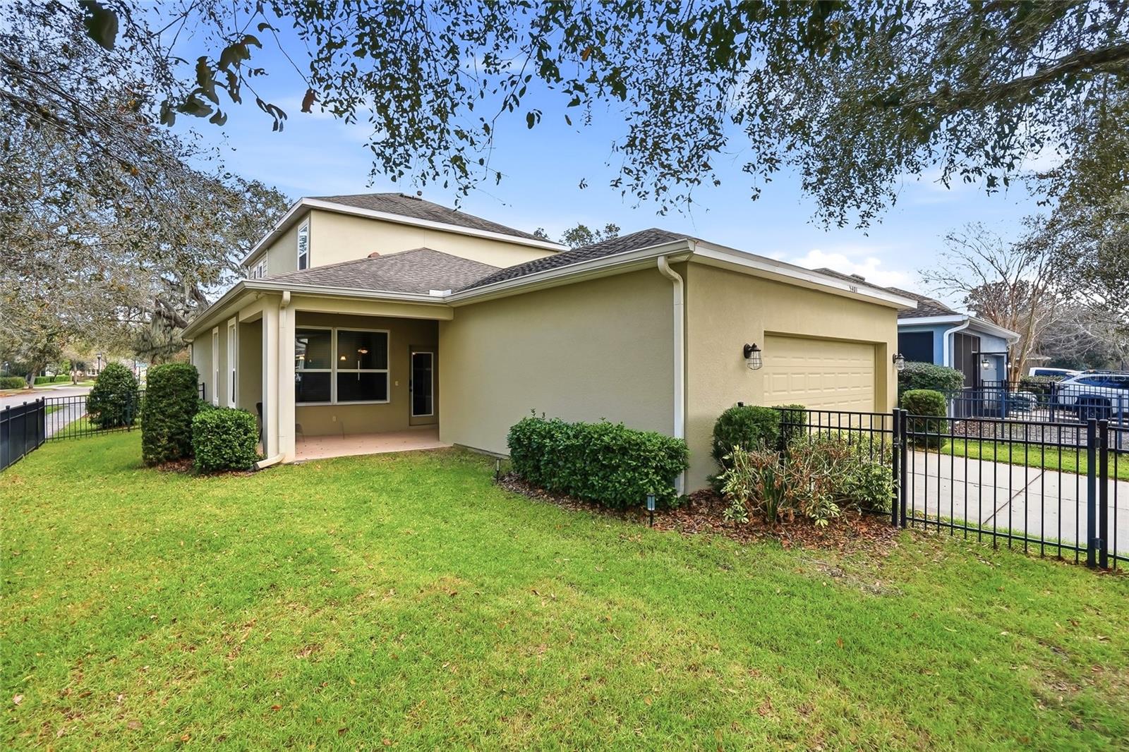 Image 43 of 51 For 5401 Match Point Place