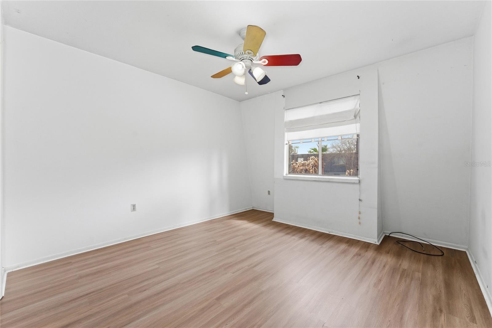 Image 15 of 22 For 1918 Conway Road 9