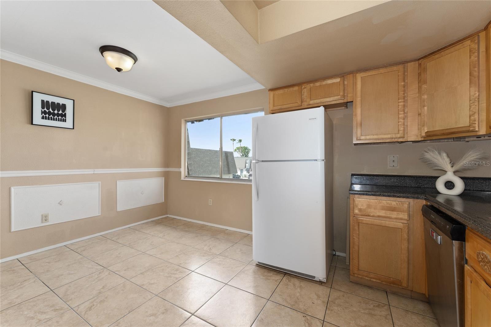 Image 8 of 22 For 1918 Conway Road 9