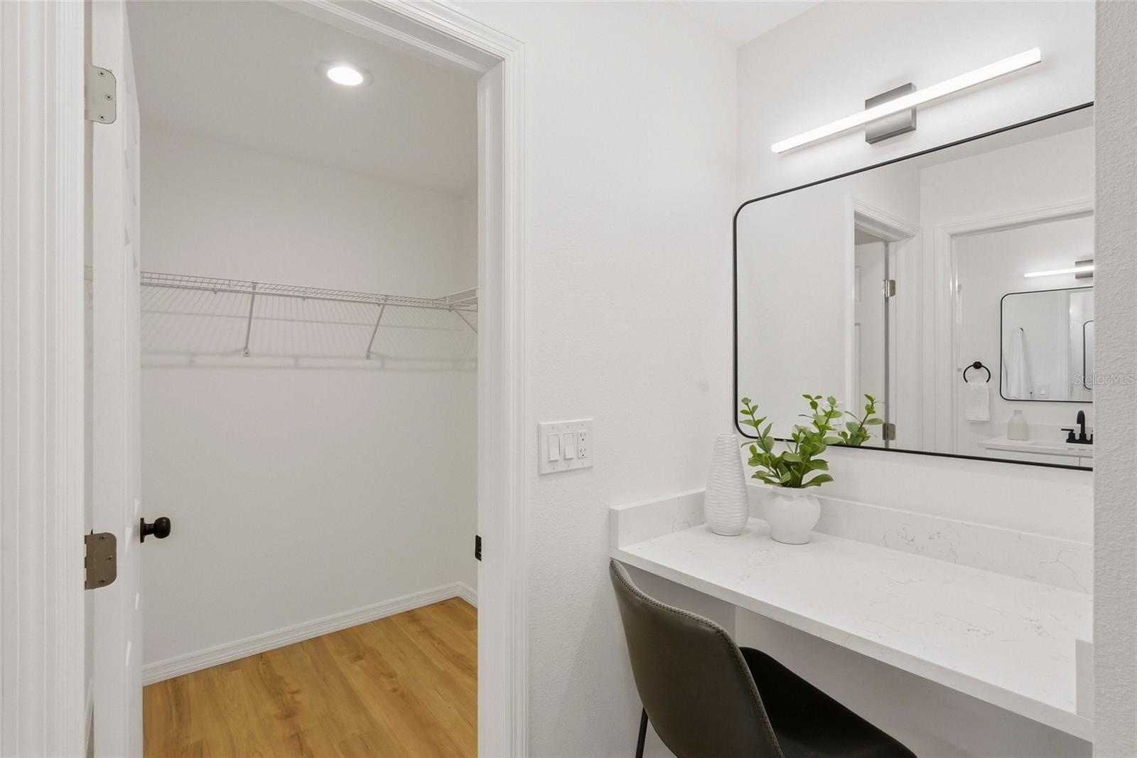 Image 15 of 27 For 2490 Grove Ridge Drive