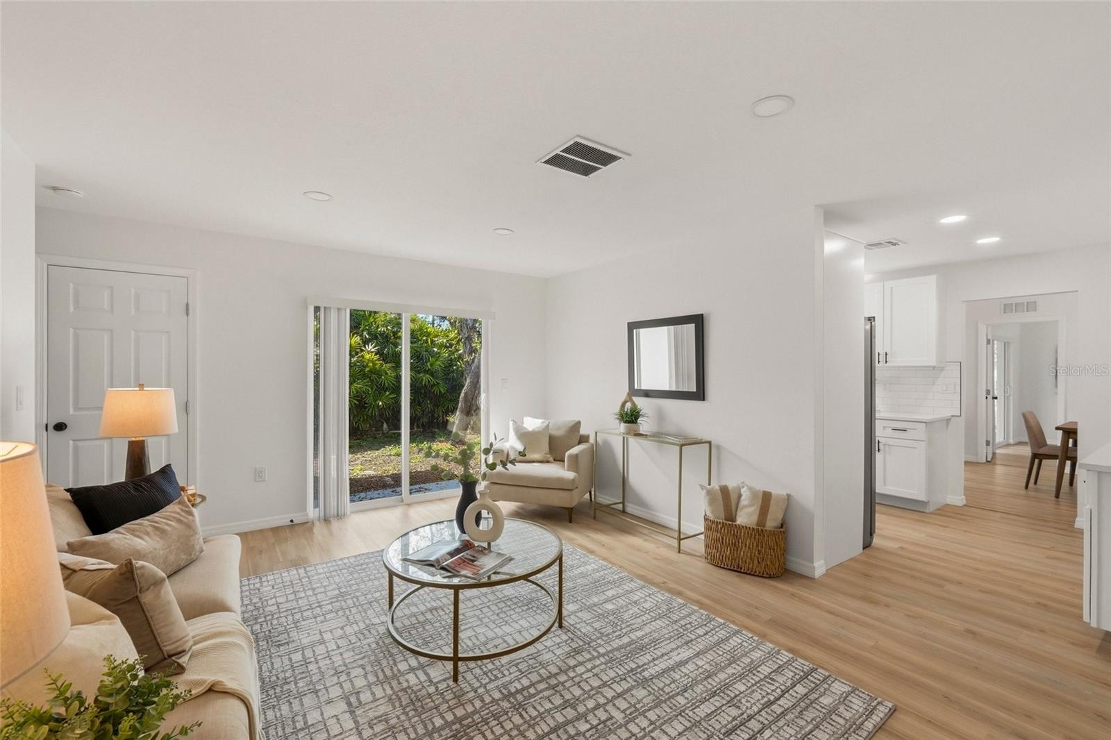 Image 7 of 27 For 2490 Grove Ridge Drive