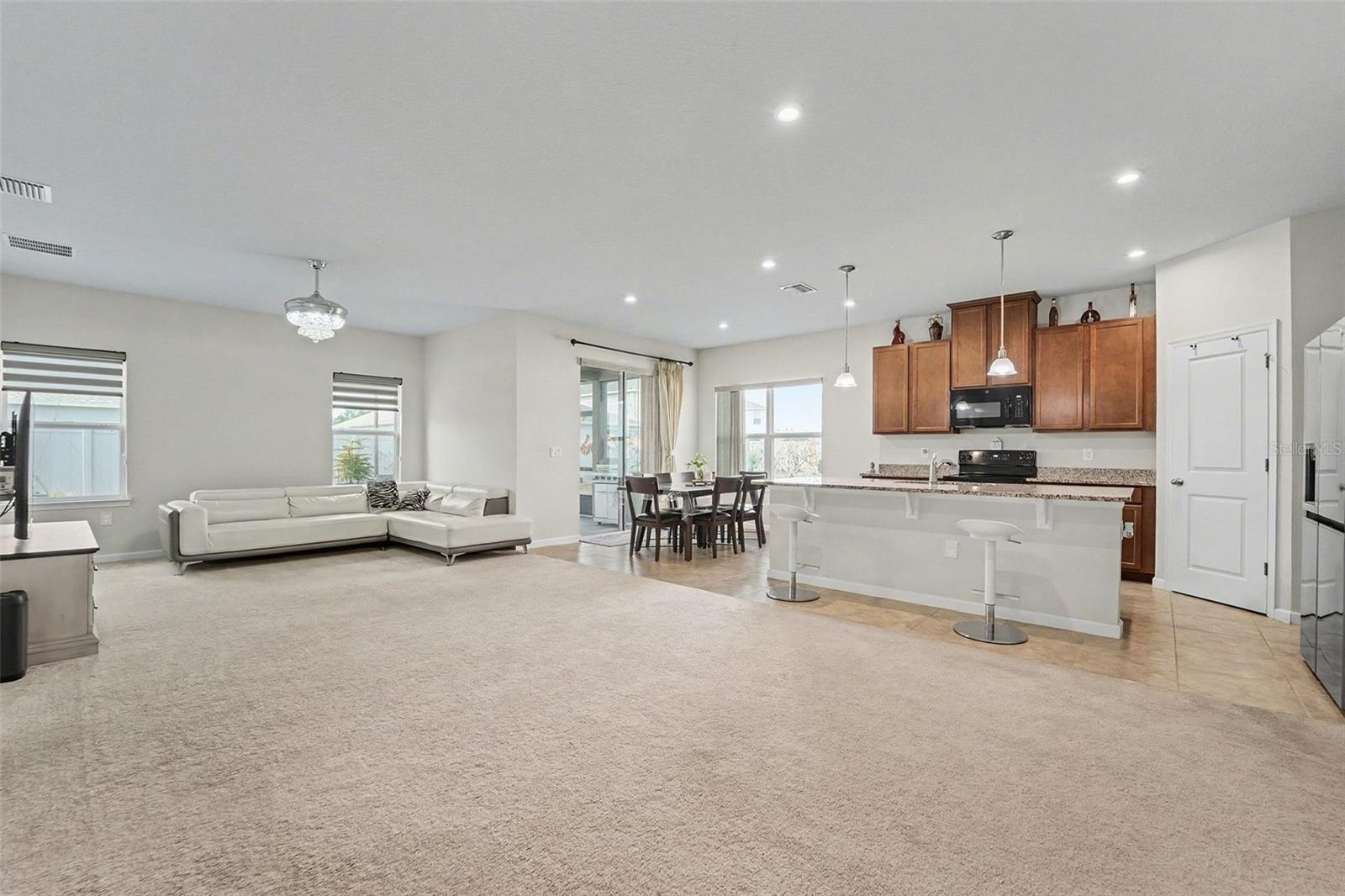 Image 4 of 23 For 10155 Gliding Eagle Way