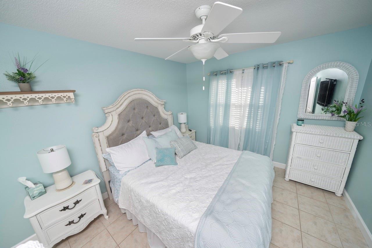 Image 11 of 23 For 595 Westwinds Drive