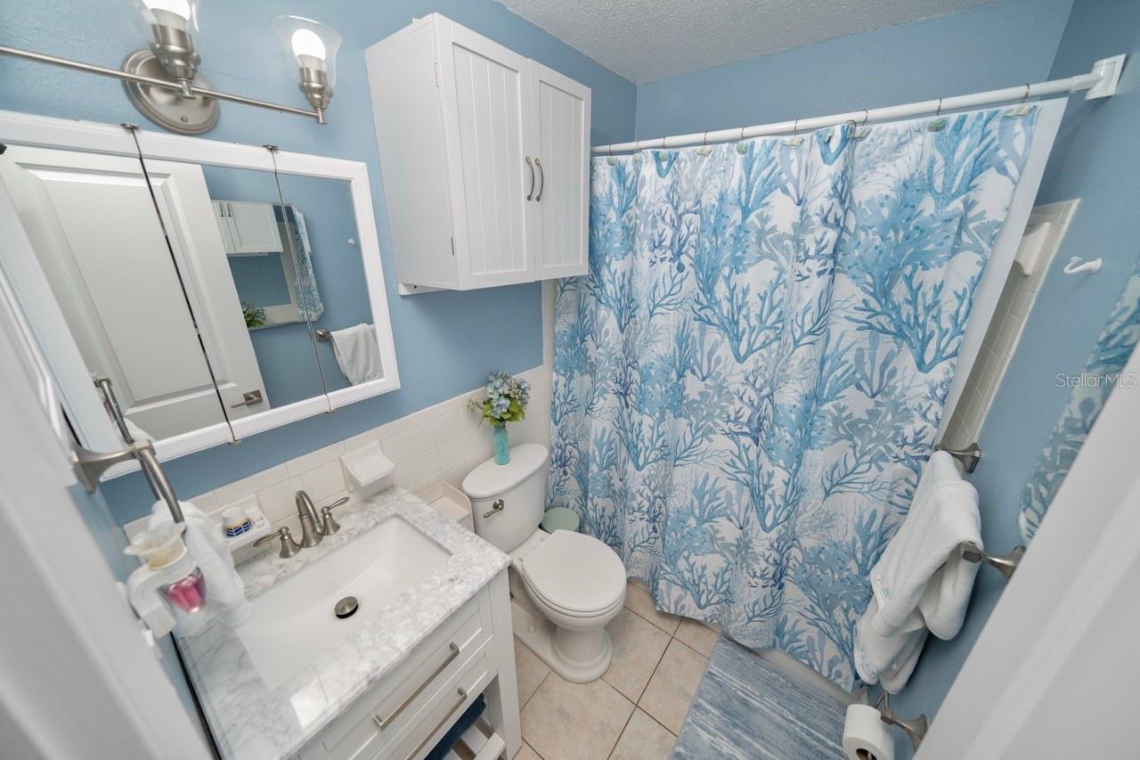 Image 13 of 23 For 595 Westwinds Drive