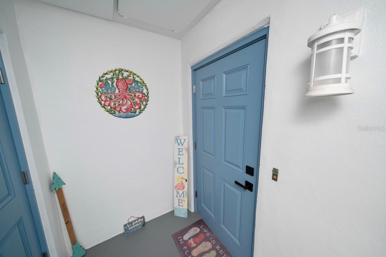 Image 4 of 23 For 595 Westwinds Drive