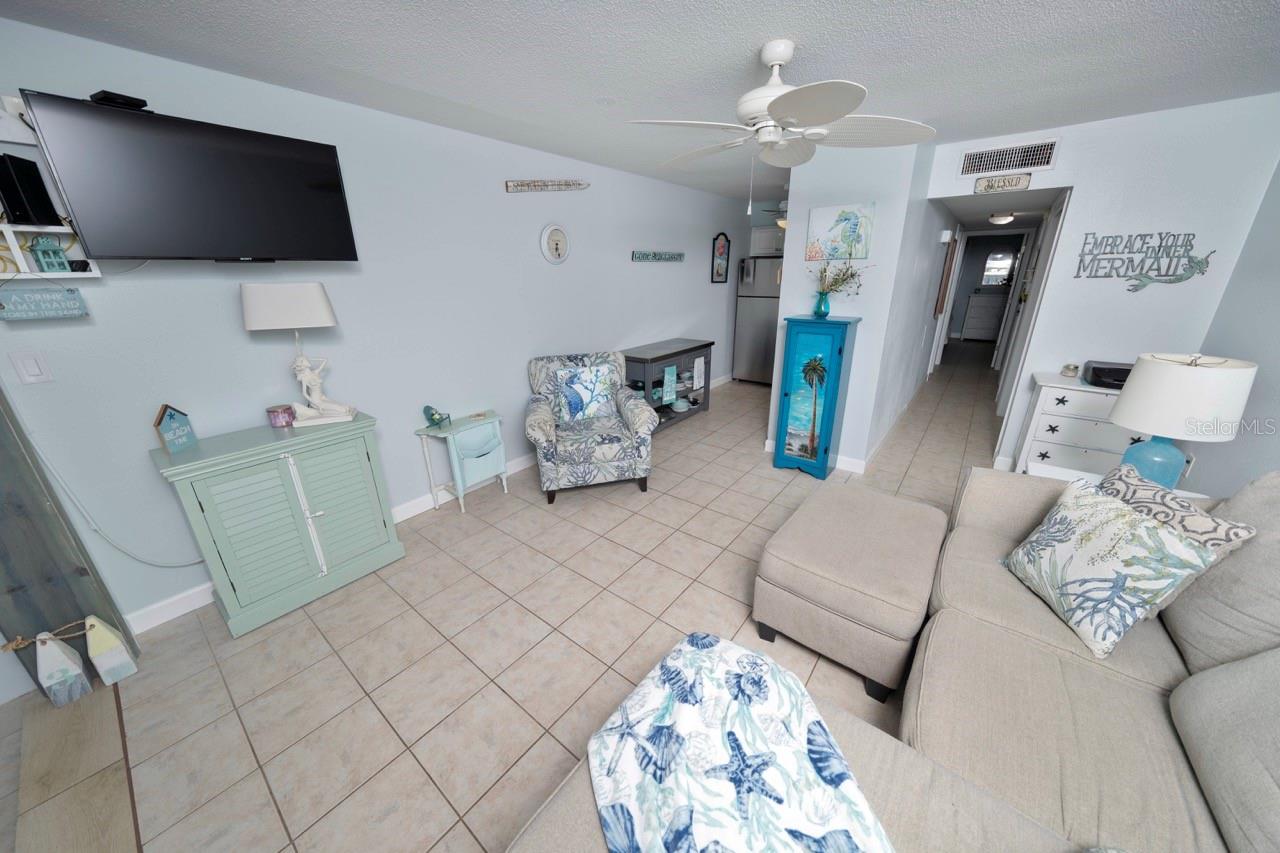 Image 8 of 23 For 595 Westwinds Drive