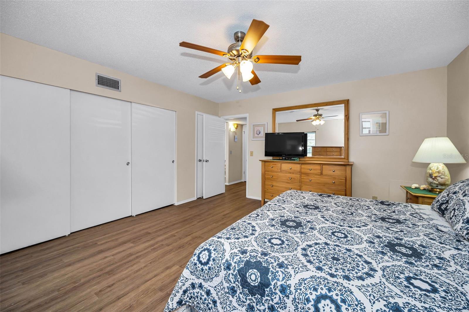 Image 36 of 100 For 2404 Florentine Way 20