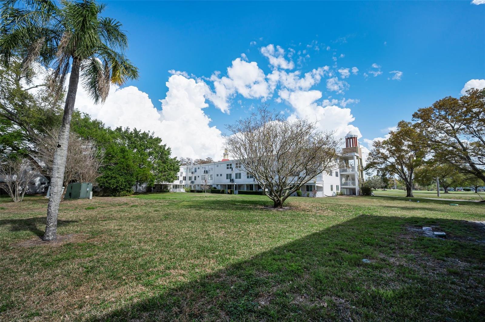 Image 54 of 100 For 2404 Florentine Way 20