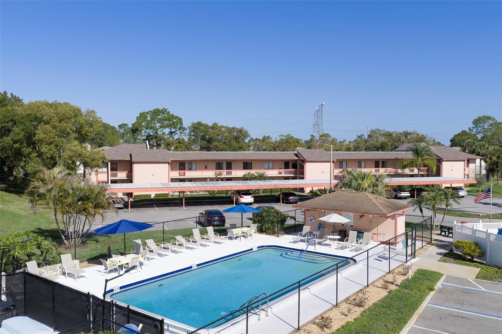 Image 30 of 31 For 110 Lakeside Court 110