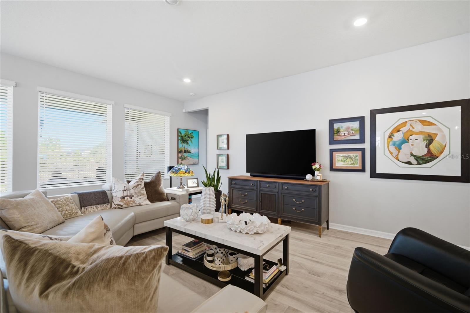 Image 10 of 67 For 31477 Westbury Estates Avenue