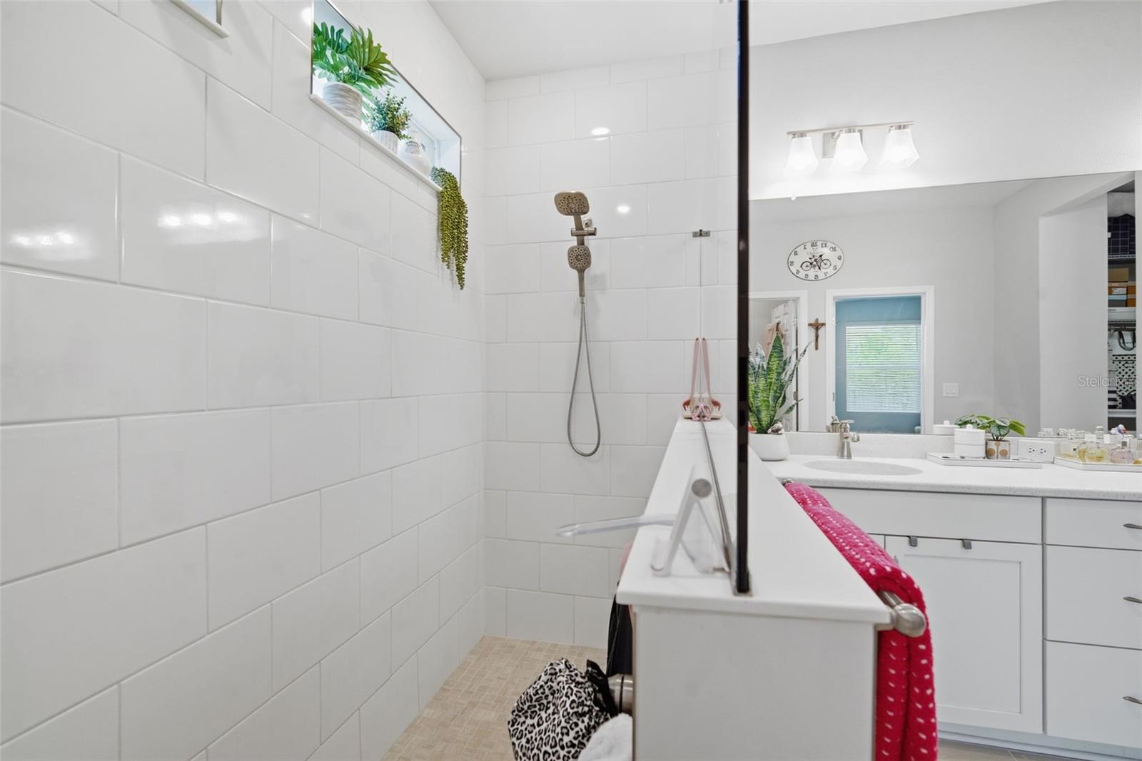 Image 42 of 67 For 31477 Westbury Estates Avenue