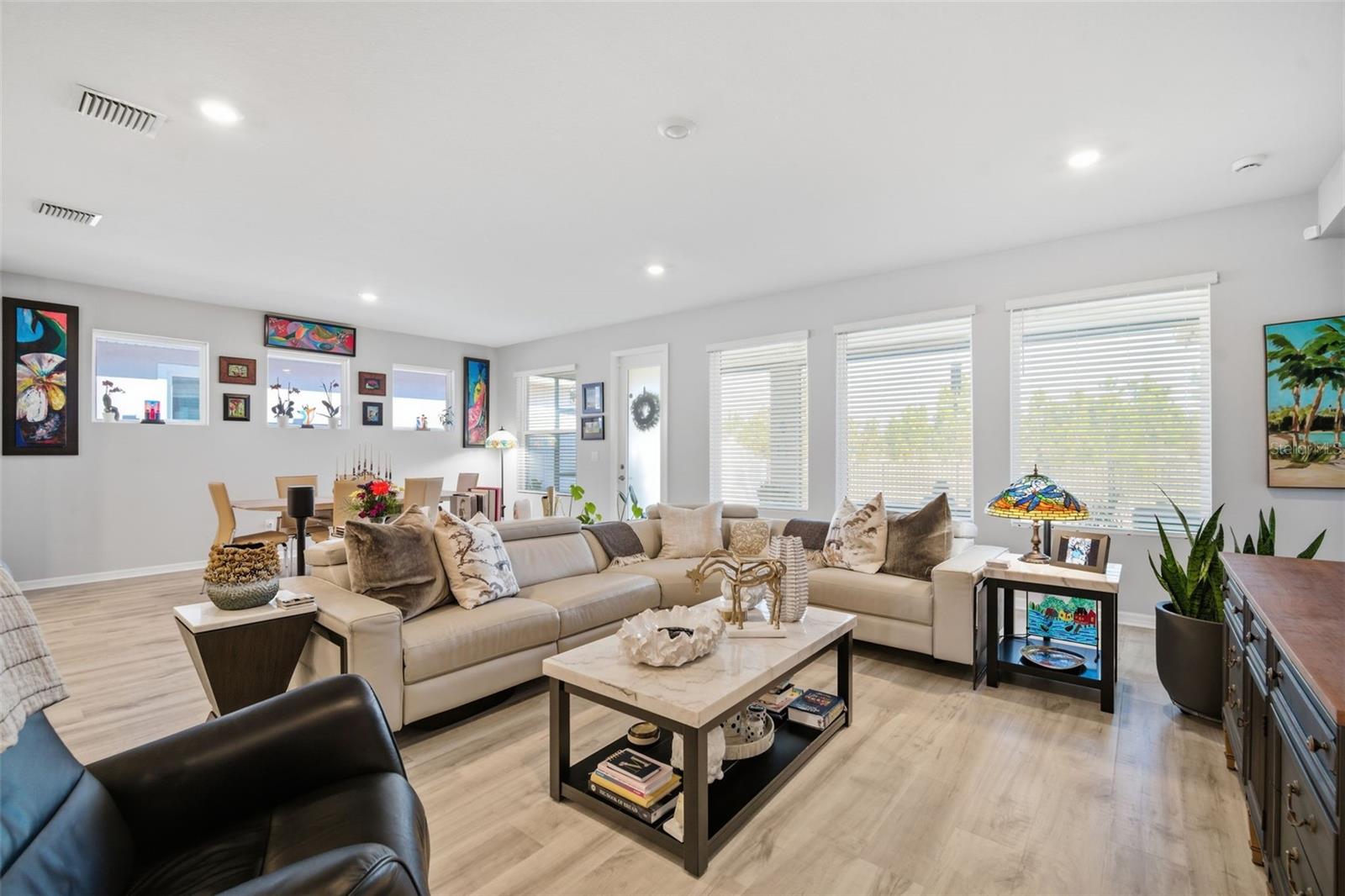 Image 9 of 67 For 31477 Westbury Estates Avenue