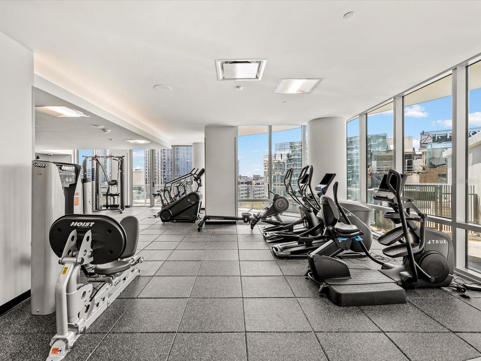 Image 26 of 56 For 400 Central Avenue 1603