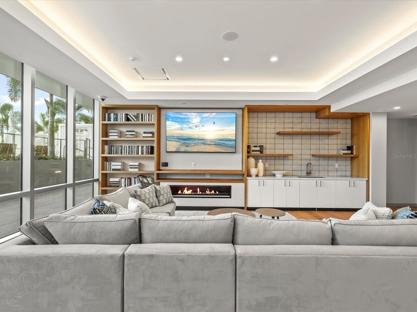 Image 31 of 56 For 400 Central Avenue 1603