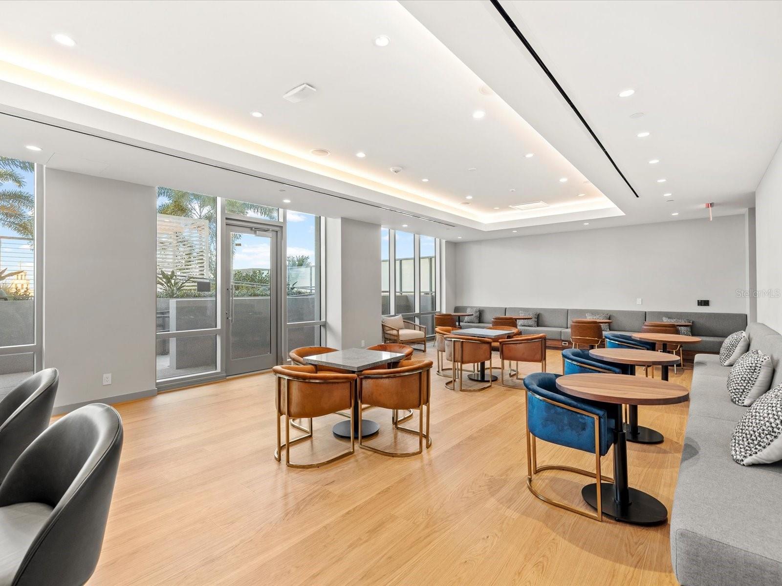 Image 36 of 56 For 400 Central Avenue 1603