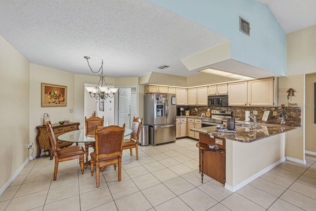 Image 21 of 98 For 2104 Haydon Court