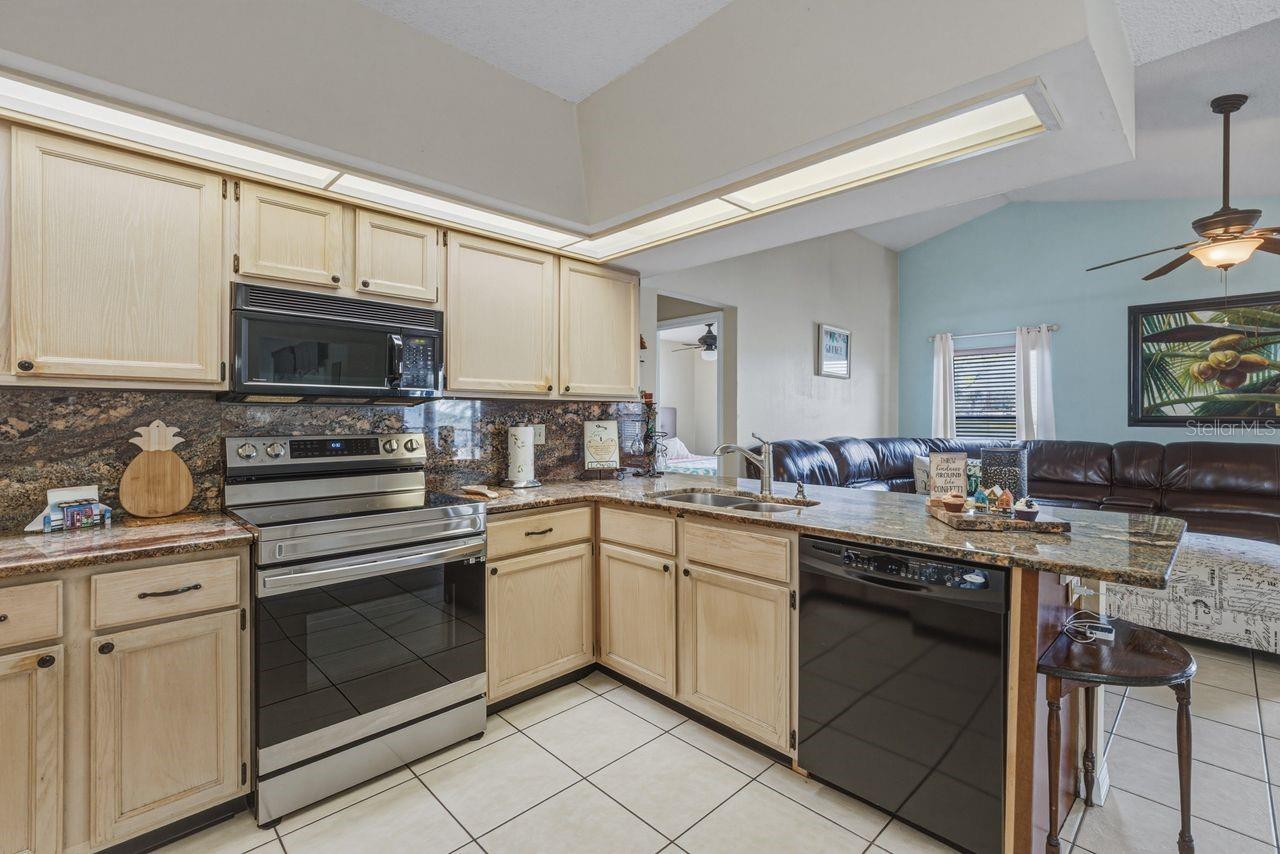 Image 25 of 98 For 2104 Haydon Court