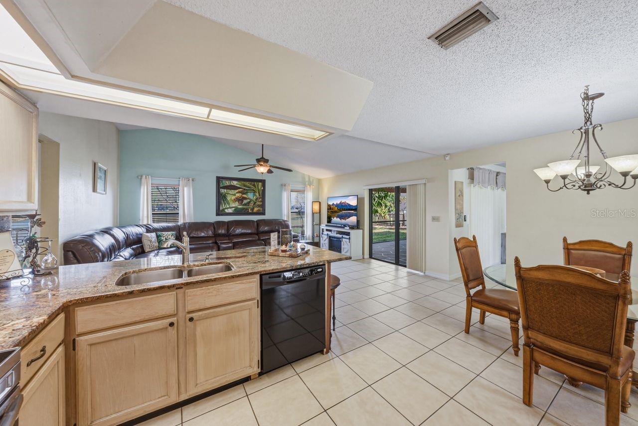 Image 26 of 98 For 2104 Haydon Court