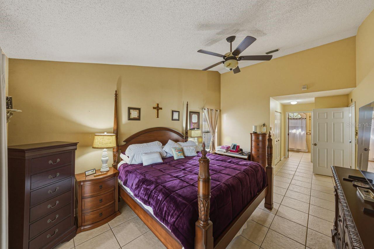 Image 36 of 98 For 2104 Haydon Court