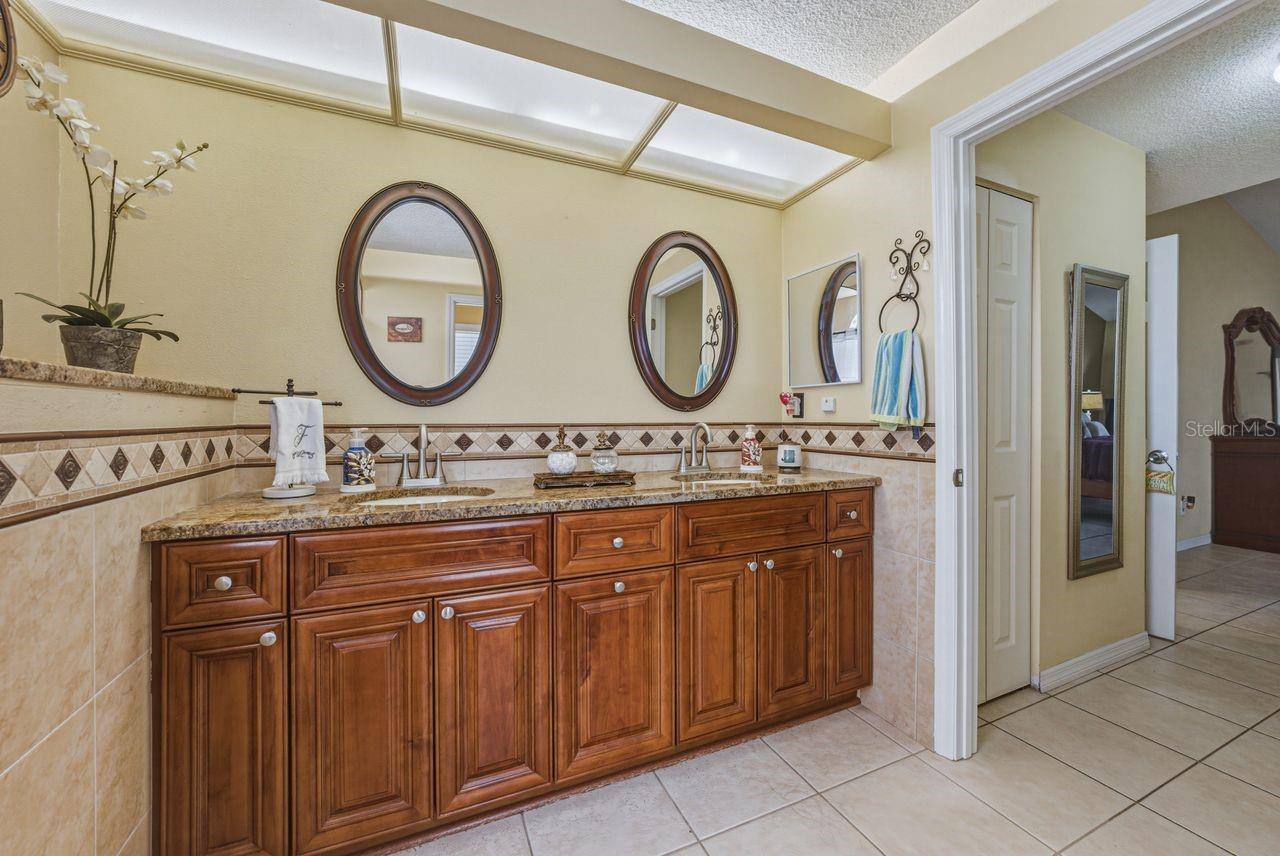 Image 42 of 98 For 2104 Haydon Court