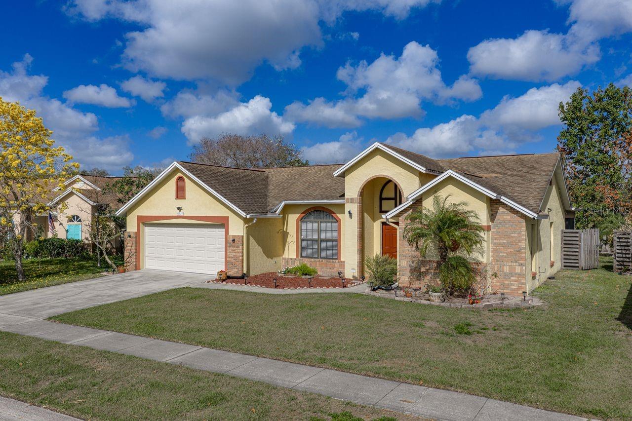 Image 5 of 98 For 2104 Haydon Court