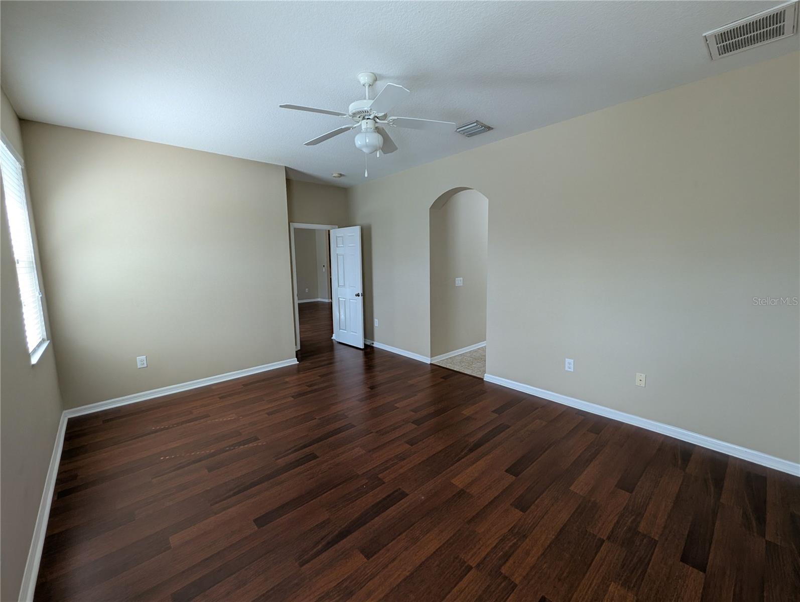 Listing photo id 22 for 12717 Avelar Creek Drive