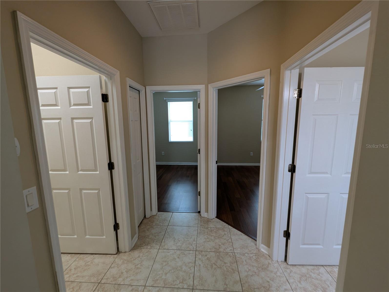 Listing photo id 30 for 12717 Avelar Creek Drive