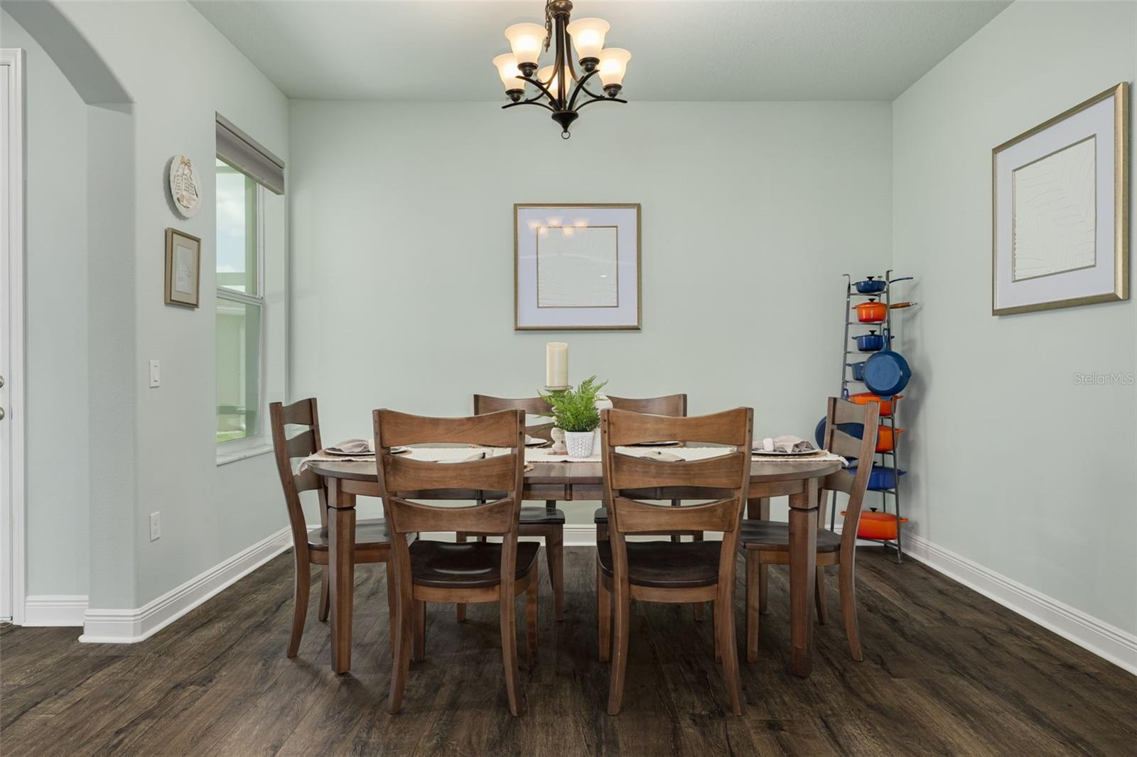 Image 13 of 36 For 1509 River Circle