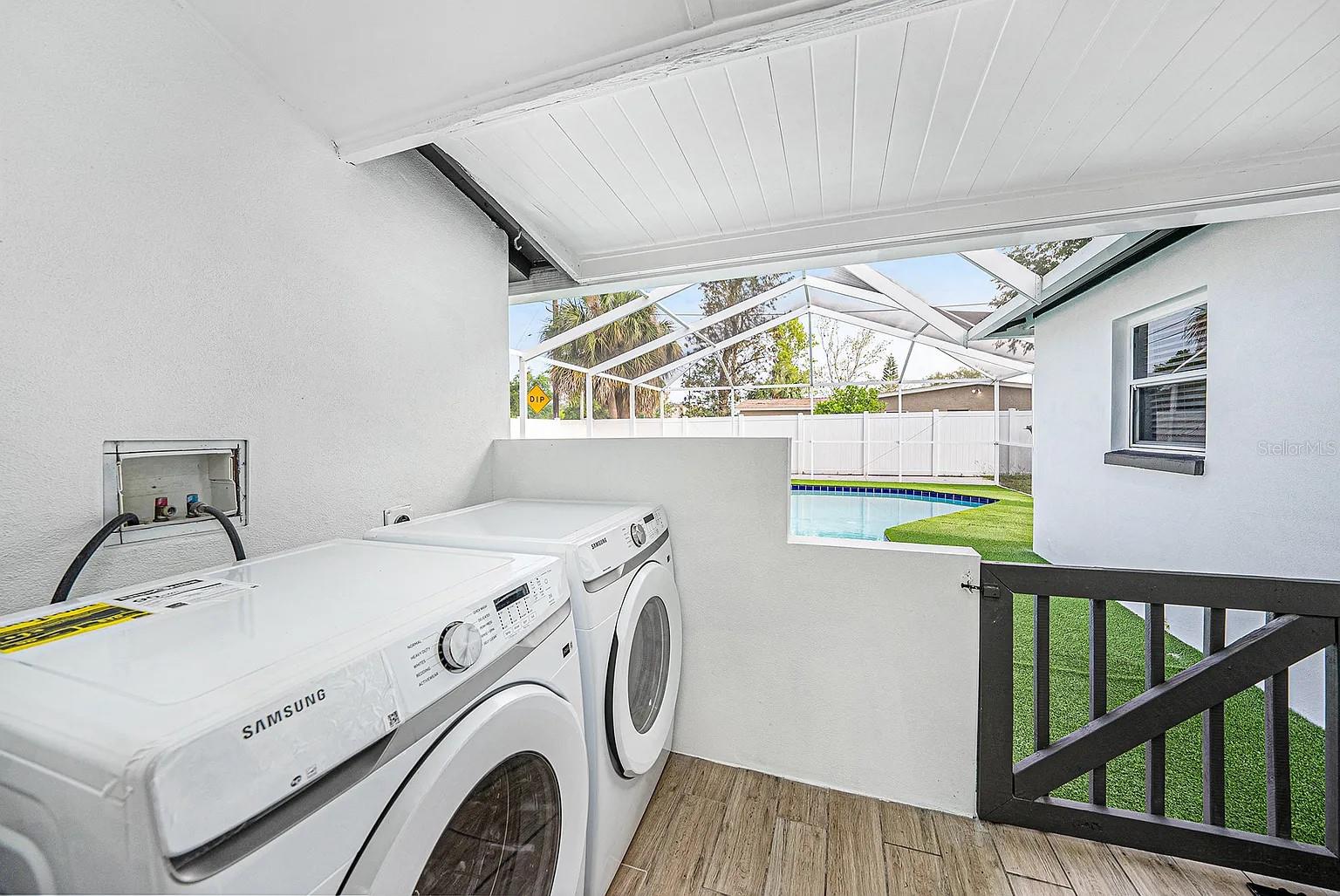 Image 15 of 26 For 8017 Dell Drive