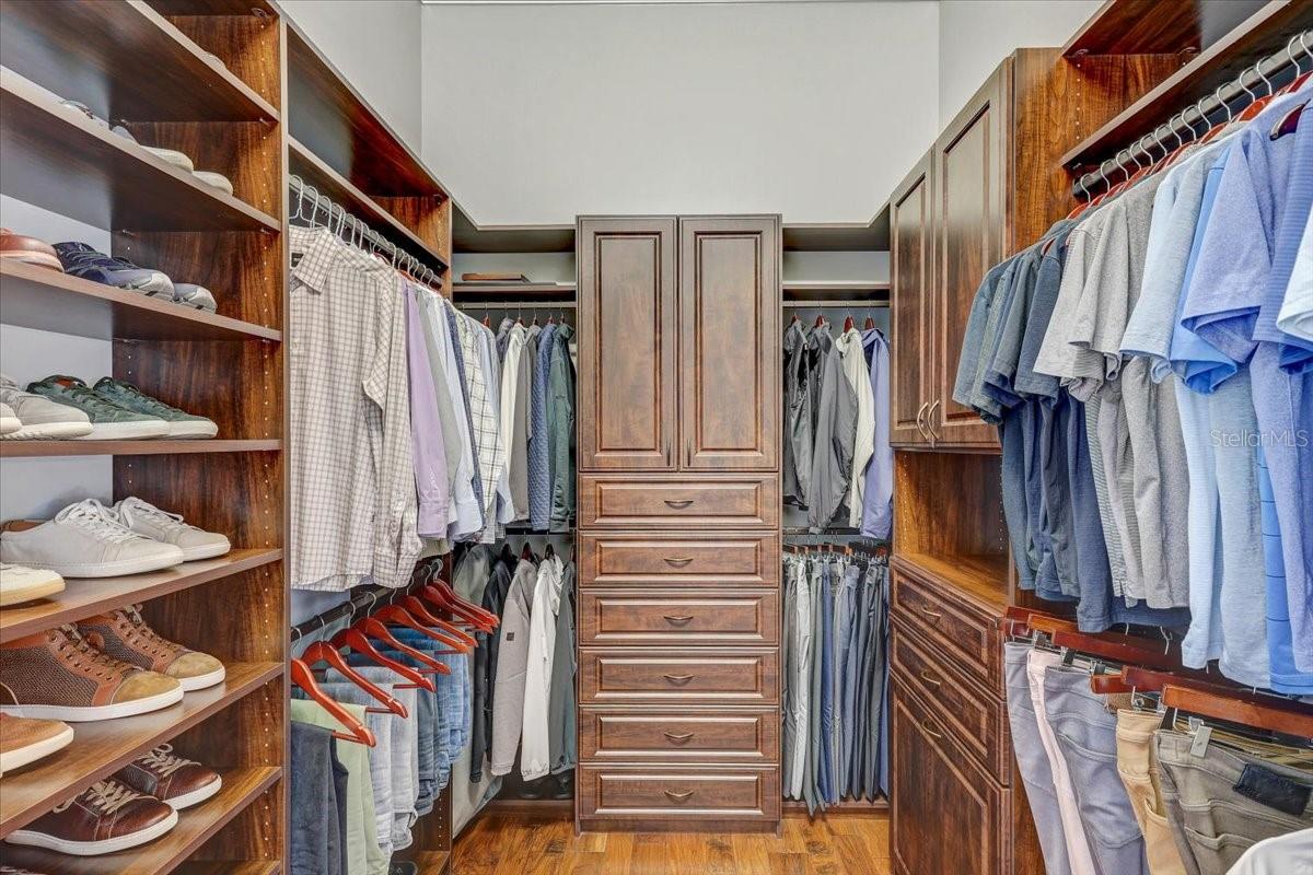 Image 35 of 87 For 2620 Tylers River Run