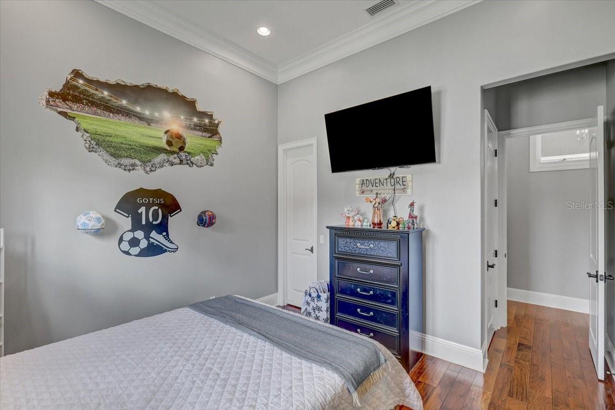 Image 61 of 87 For 2620 Tylers River Run