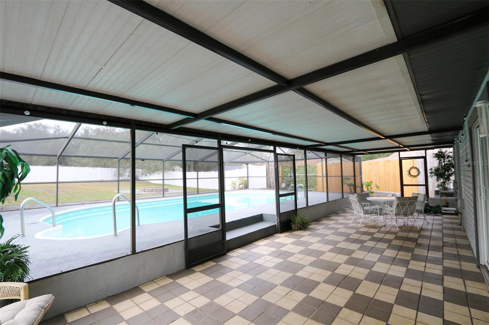 Image 20 of 28 For 4814 Reagan Avenue