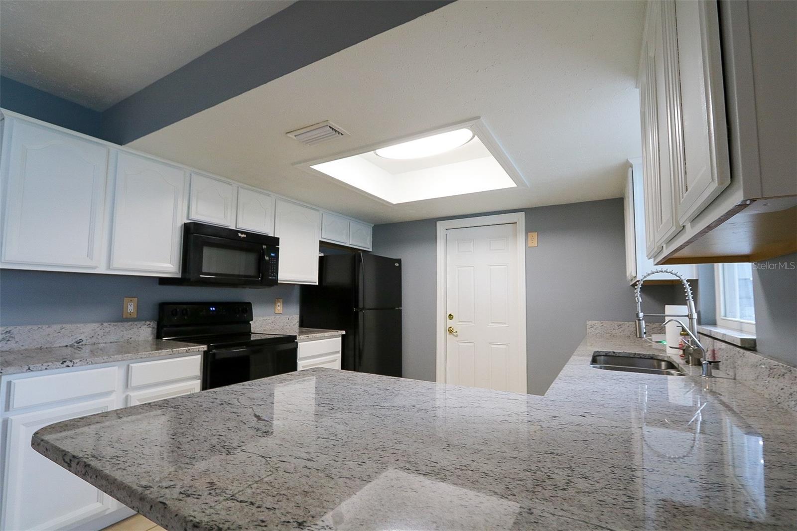 Image 7 of 28 For 4814 Reagan Avenue